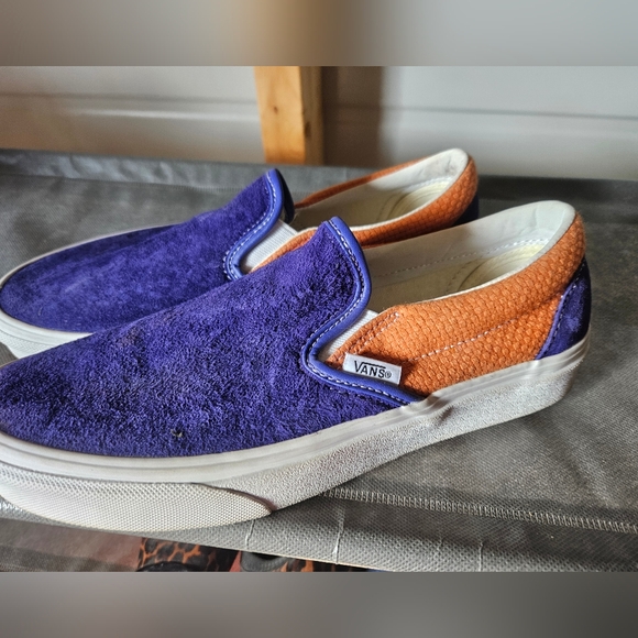 Women's Denver Bronco Vans Slip on Shoes - Picture 2 of 7